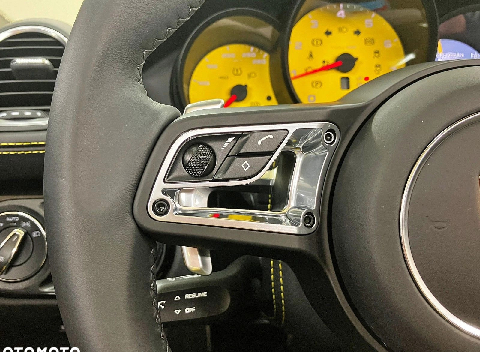 Porsche 718 Boxster cena 399000 przebieg: 4332, rok produkcji 2023 z Dąbrowa Tarnowska małe 781